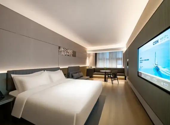 Houxi Premier King Room (in-Room Smart Control System, Zero-Pressure Mattress, Spacious Layout, Complimentary Minibar