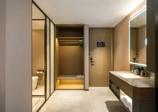 Muyu Superior King Room(Smart Voice Room Control, Zero-Pressure Mattress, Minibar)