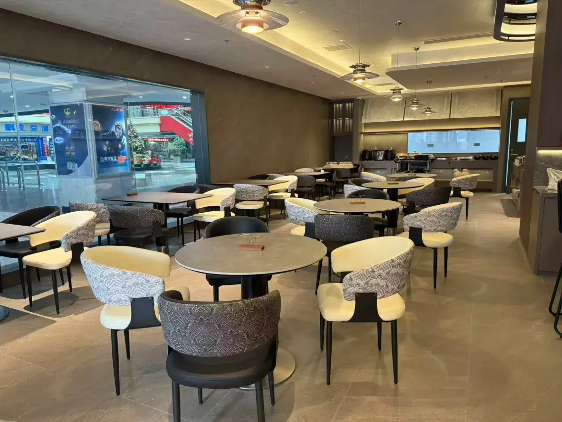 Shanghai SK Lusso Hotel (26)